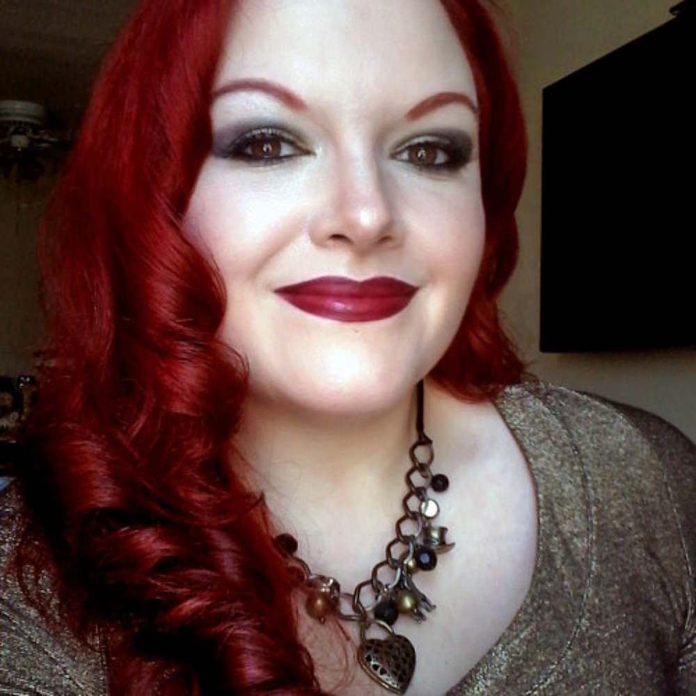 Meet your Posher, Christina